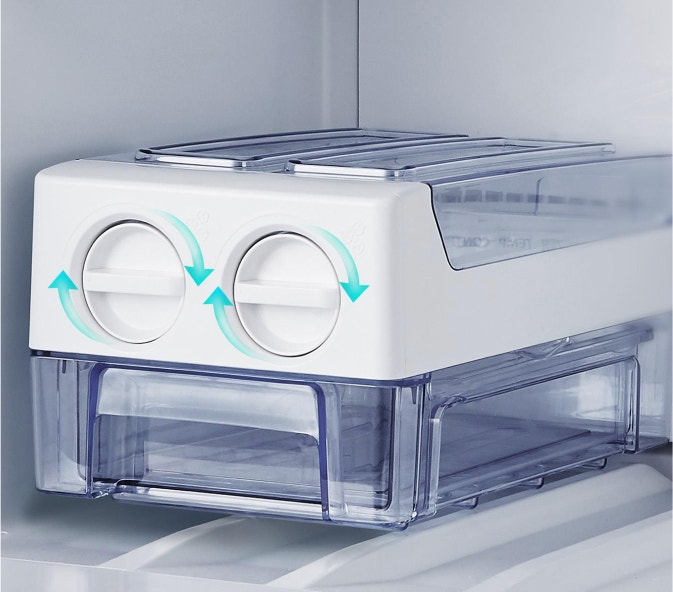 REMOVABLE TWIST ICE MAKER