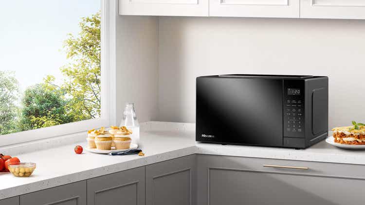 Hisense H45MOBS5X 45L Solo Black Microwave