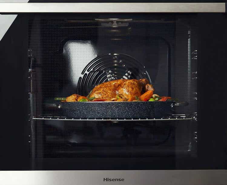Hisense BI64221PB Electric Oven